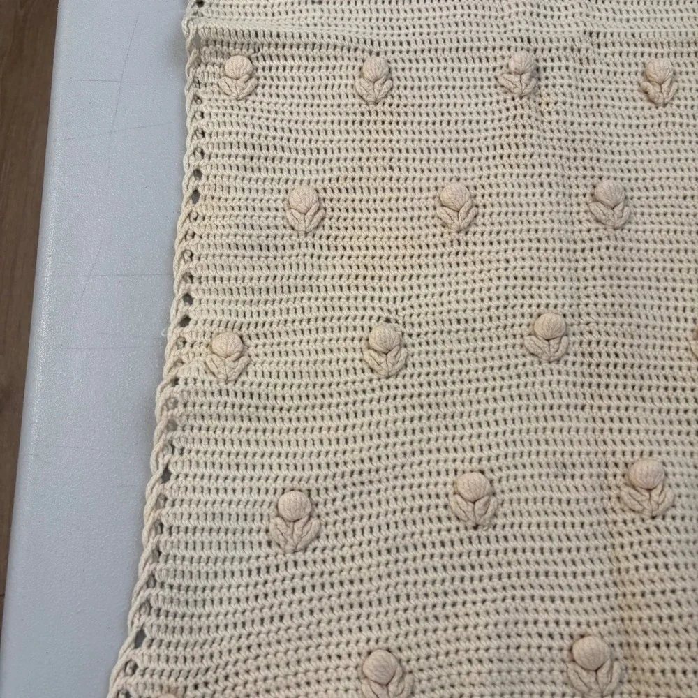 Vintage Handmade Crochet Baby Blanket Cream Floral Popcorn Stitch Nursery 31x20